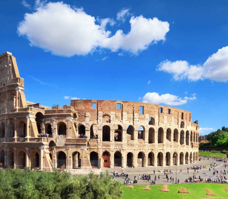Which is the Best Way to Reach the Colosseum?