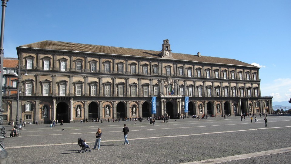 Post Royal Palace in Naples: 5 reasons why to visit it